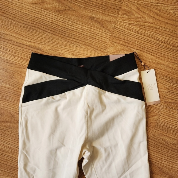 CALIA Women's Essential Cross Capri Legging-Unbleached NWT - Picture 2 of 9